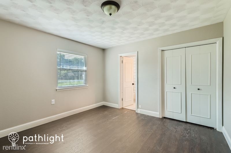 2322 Monteleon Street Unit - Photo 9