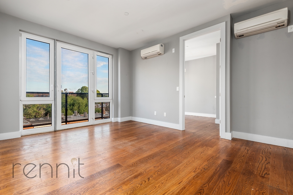 853 Lexington Avenue - Photo 0