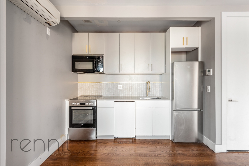 853 Lexington Avenue - Photo 1