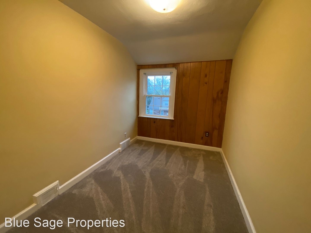 1236 Cobbs St - Photo 16