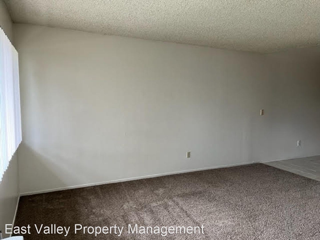 25380 Park Avenue - Photo 2