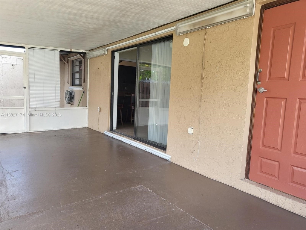 6455 Sw 135 Av - Photo 7