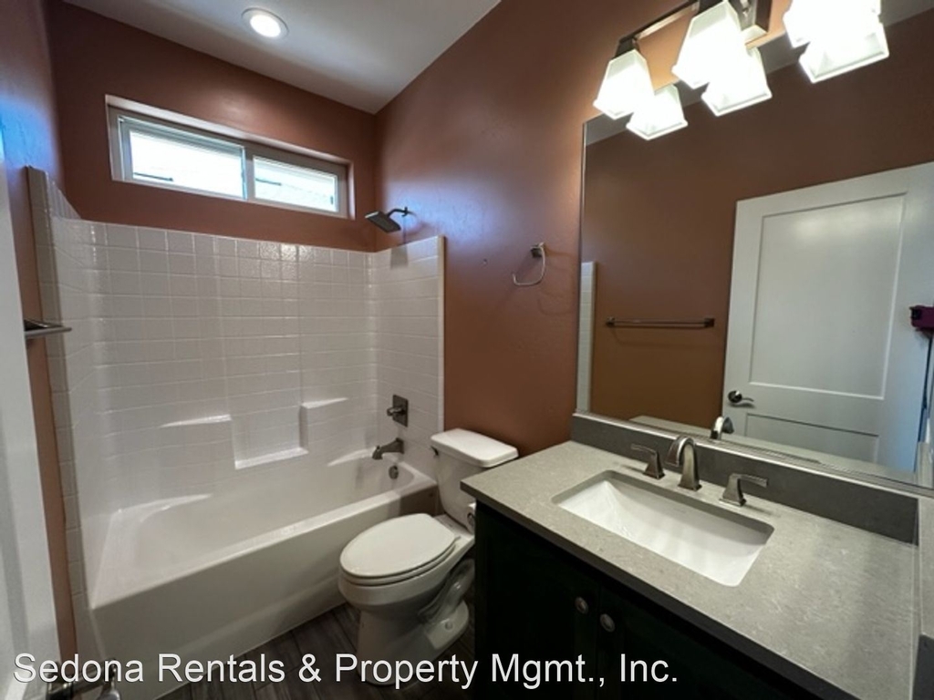 435 Kindra Heights - Photo 14