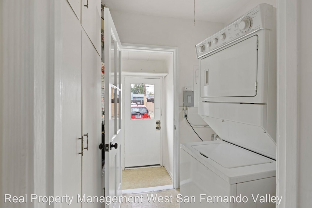 1007 West Angeleno Ave, Unit A - Photo 13