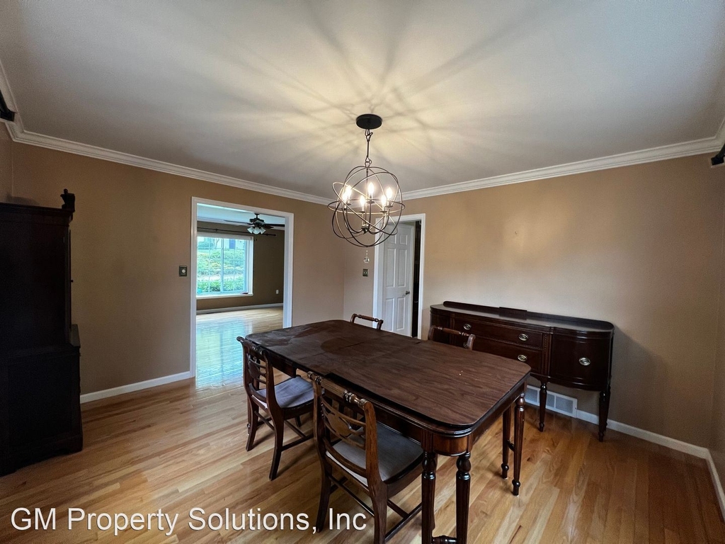 75 Plymouth Circle - Photo 13