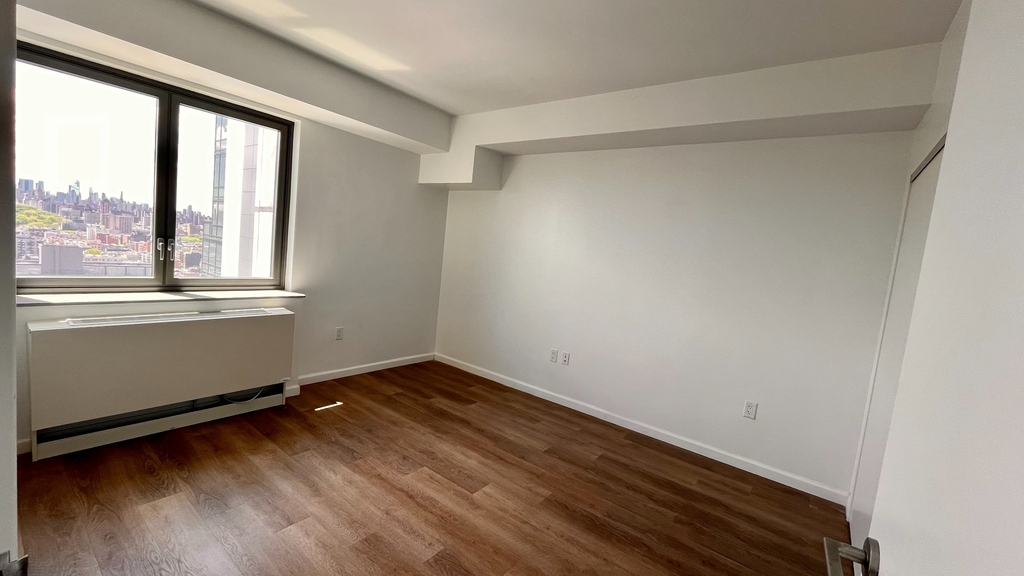 230 West 126th Street - Photo 10