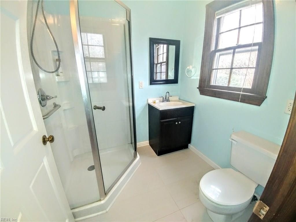 1214 Lake Point Drive - Photo 8