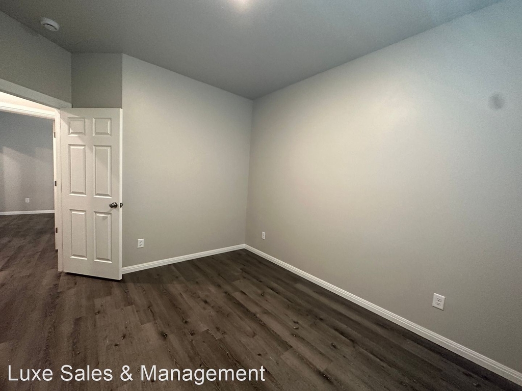 3513 Hillside Drive - Photo 14