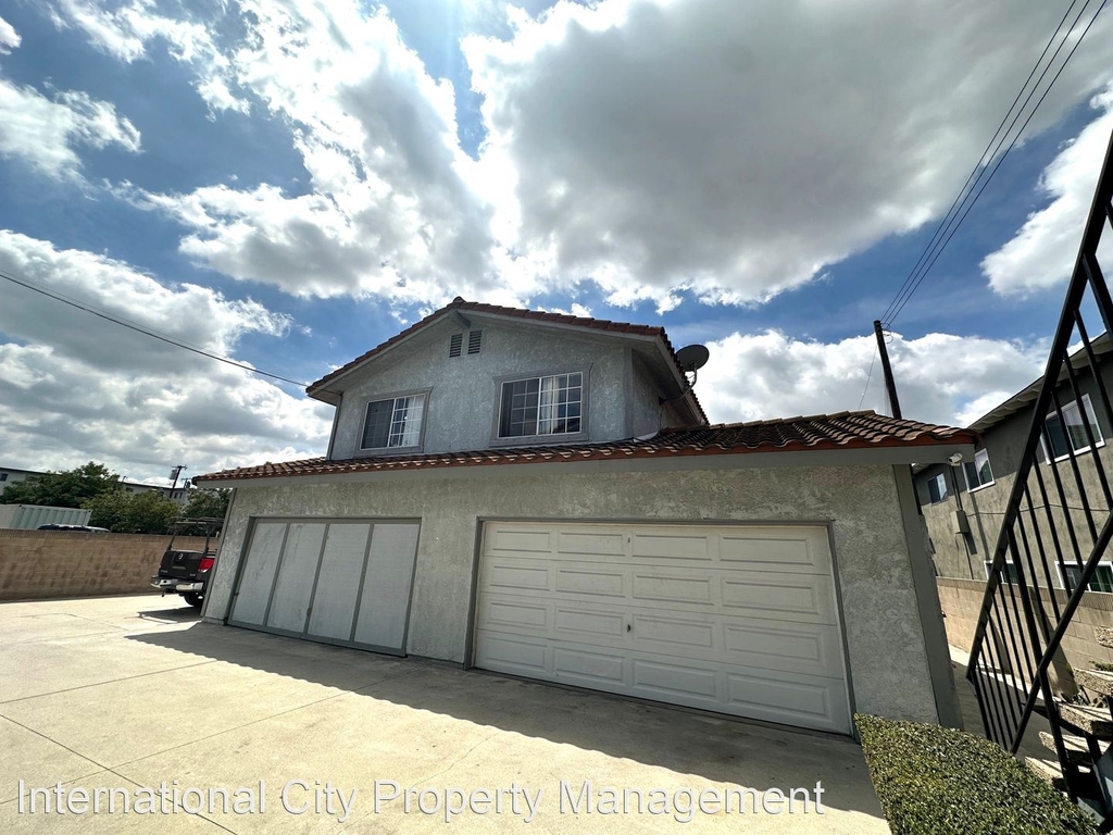 8614 Rosecrans Ave. - Photo 0