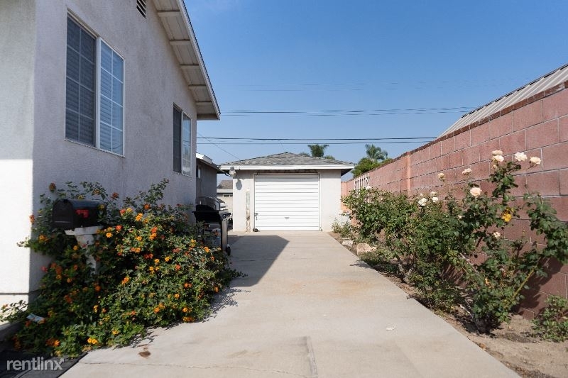 5801 Orange Ave - Photo 16
