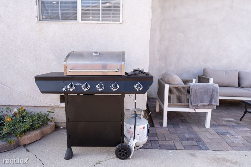 5801 Orange Ave - Photo 13