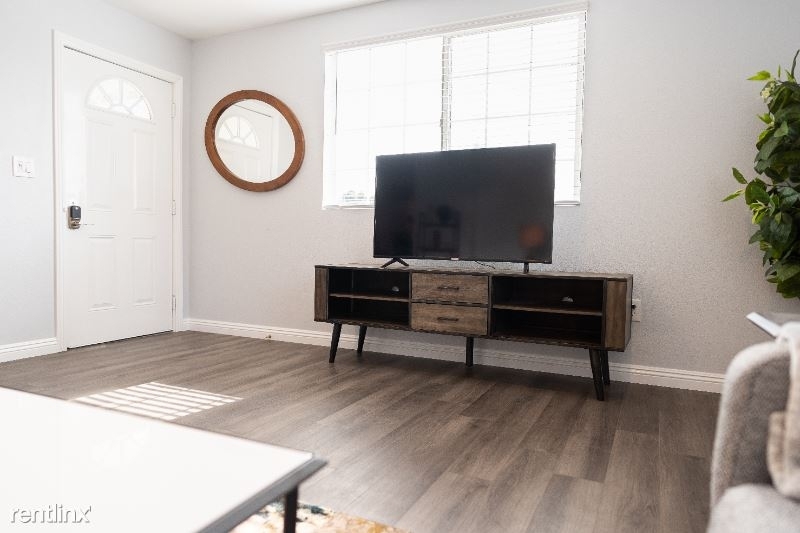5801 Orange Ave - Photo 34