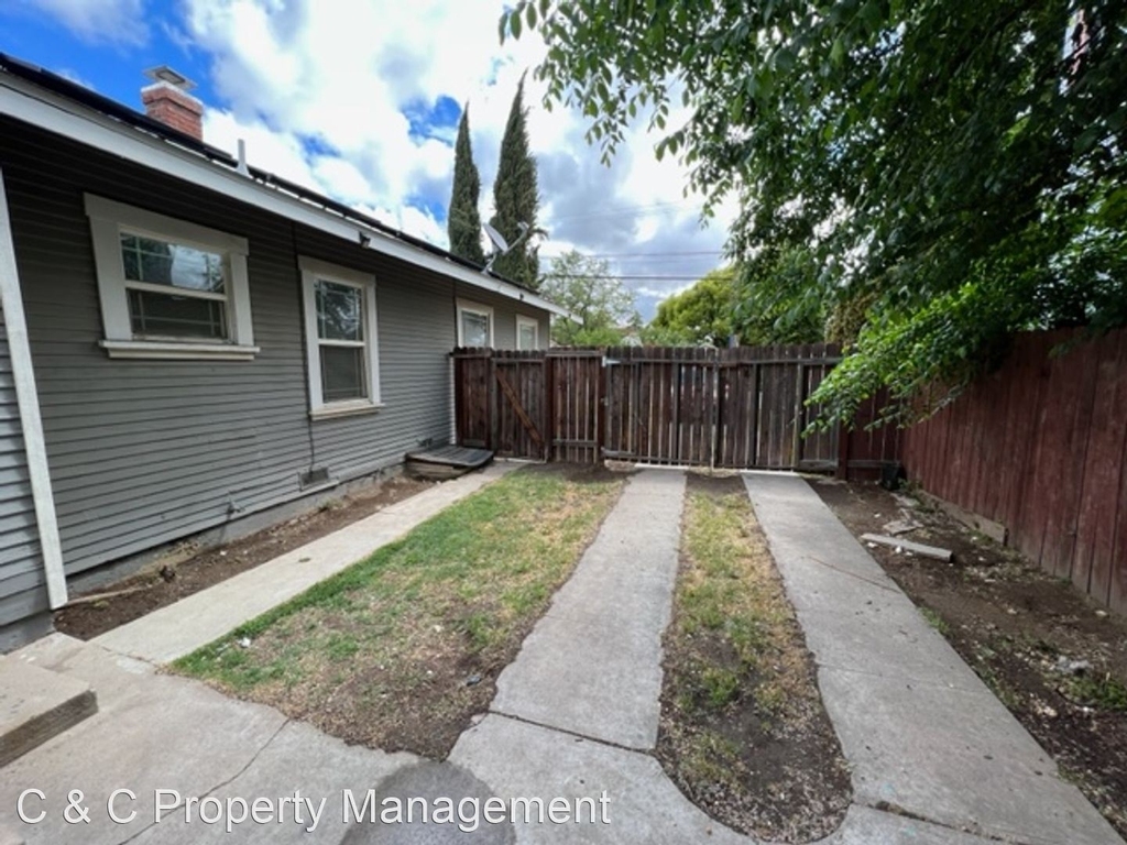 1225 N Palm Ave - Photo 16