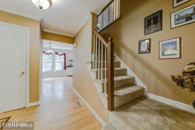 8351 Stahlway Ln - Photo 3