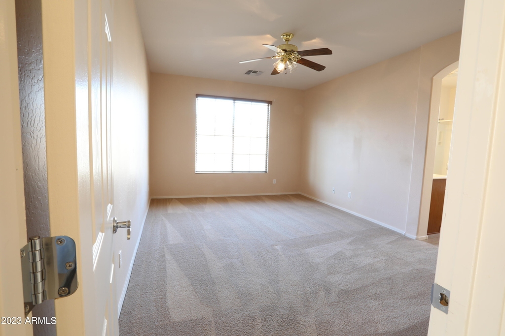 15988 W Yavapai Street - Photo 14