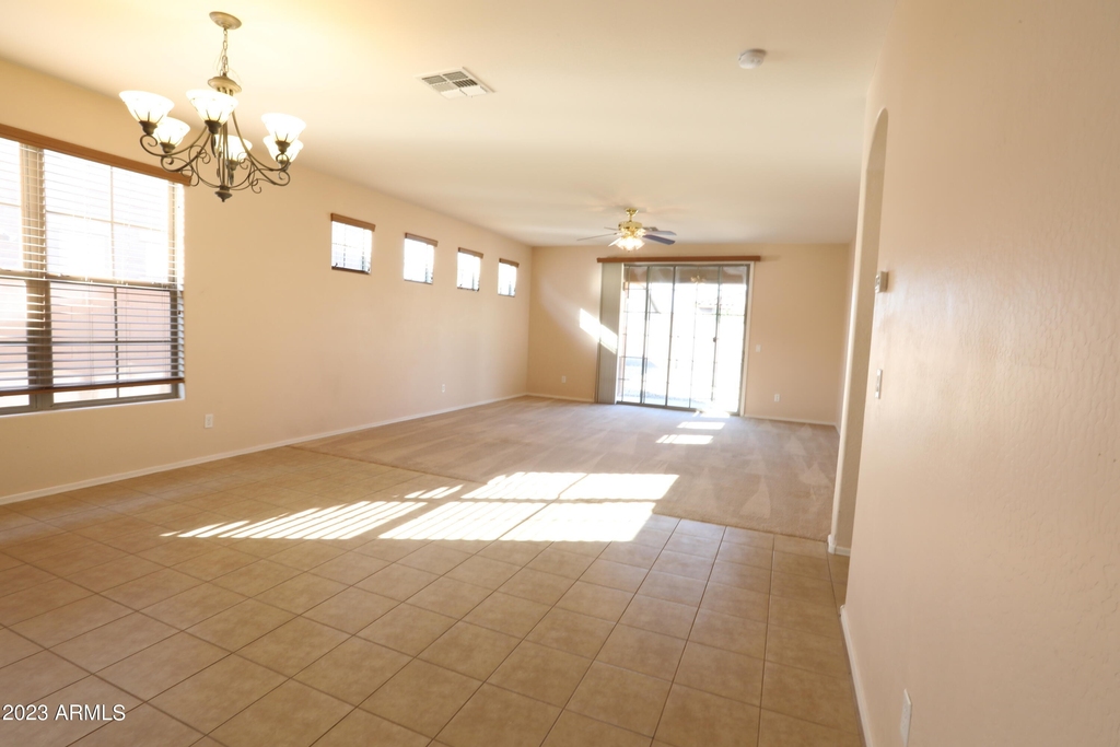 15988 W Yavapai Street - Photo 10