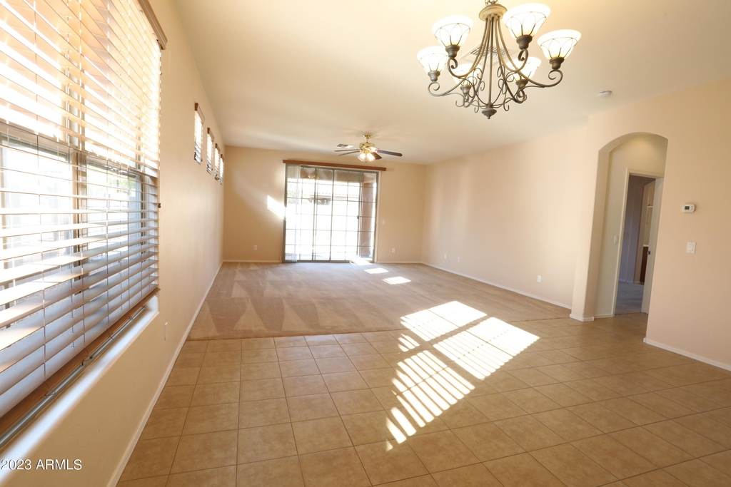 15988 W Yavapai Street - Photo 3