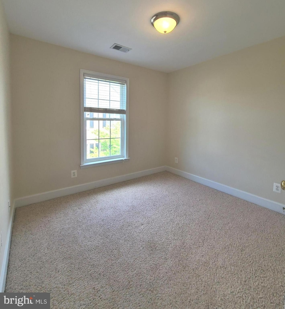 2421 Huntington Park Drive - Photo 23