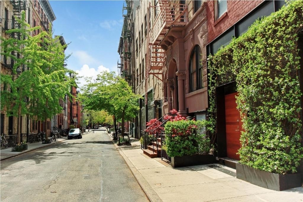 207 West 11th Street - Photo 5