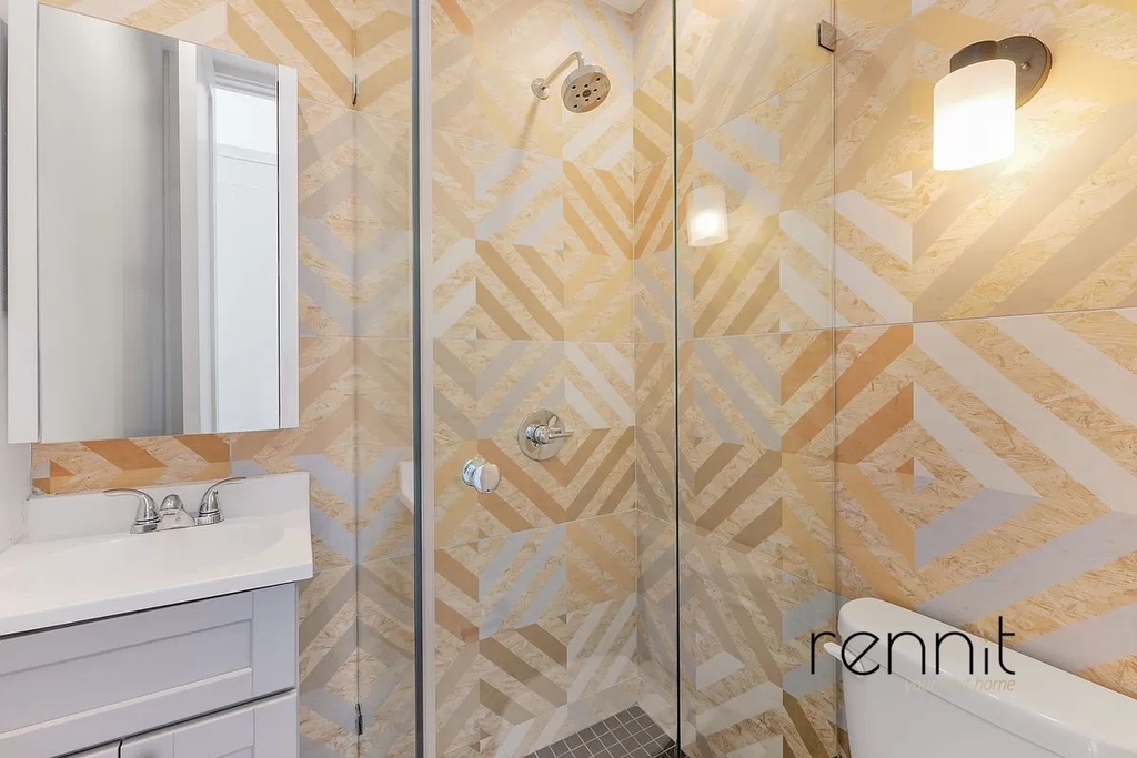 770 Lexington Avenue - Photo 6