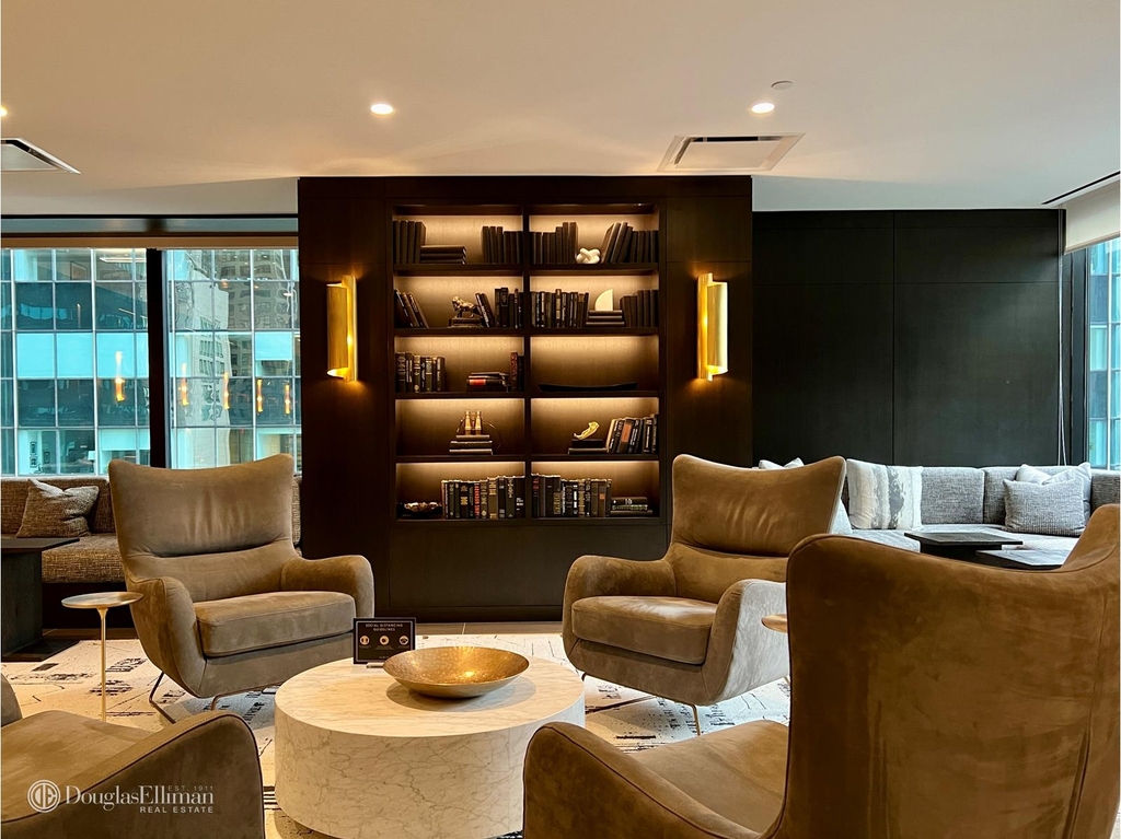 721 Fifth Ave - Photo 6