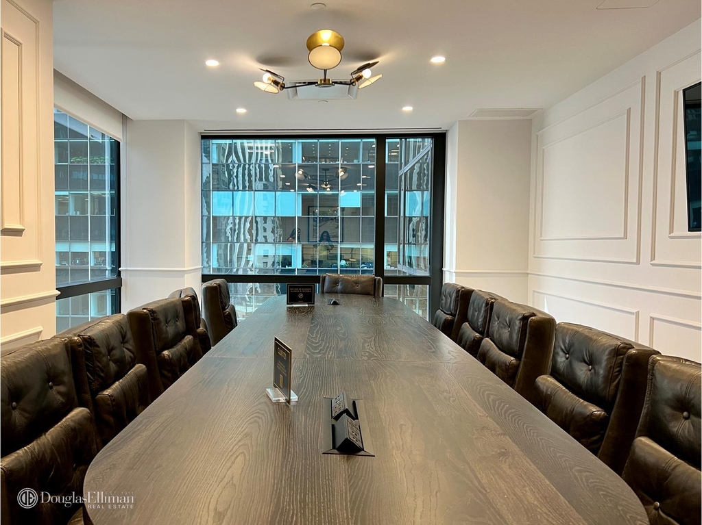721 Fifth Ave - Photo 8