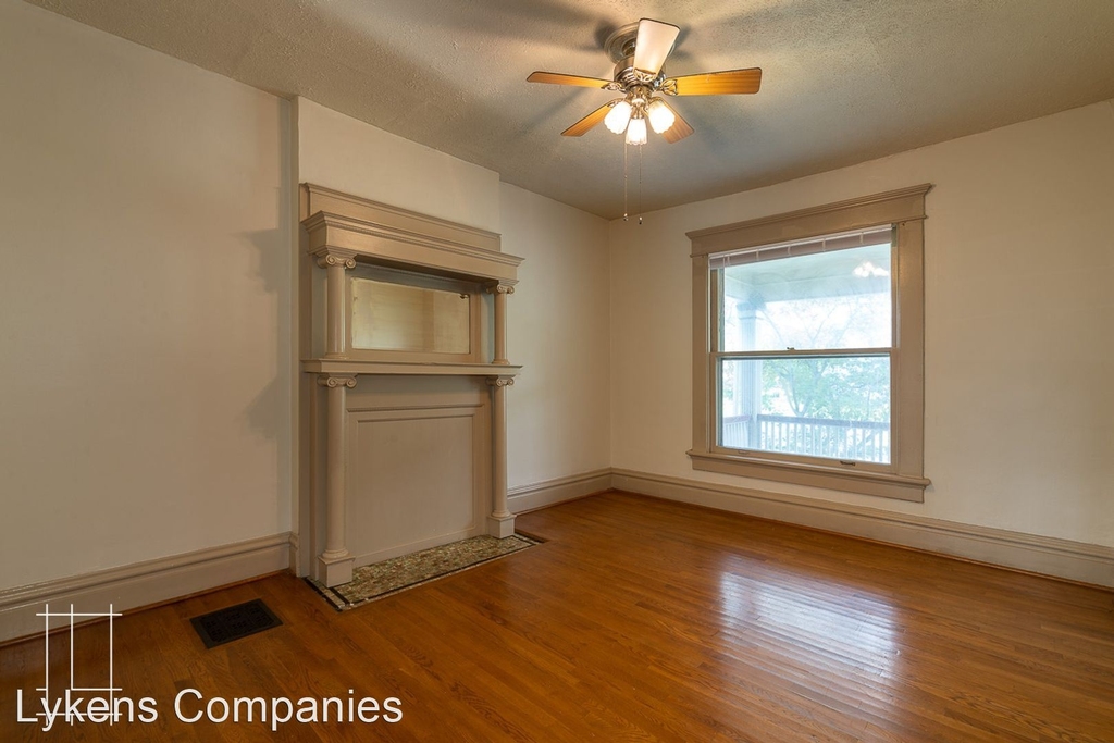 1210 Dennison Ave - Photo 6