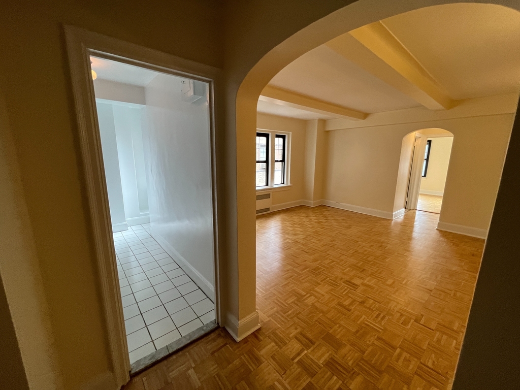 95 Christopher Street- 1 Bedroom in Doorman Building- Prime GV Location - Photo 0