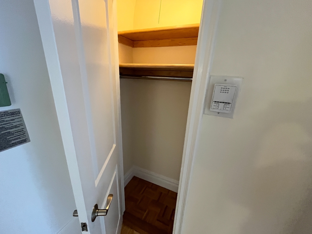 95 Christopher Street- 1 Bedroom in Doorman Building- Prime GV Location - Photo 10