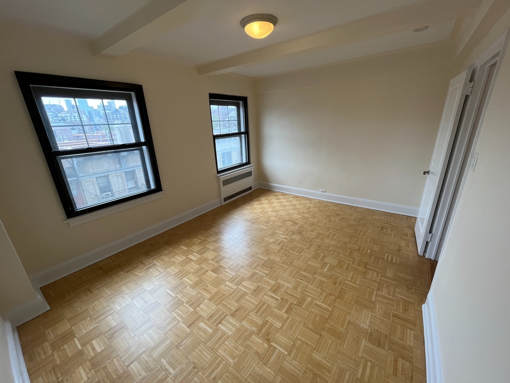 95 Christopher Street- 1 Bedroom in Doorman Building- Prime GV Location - Photo 5