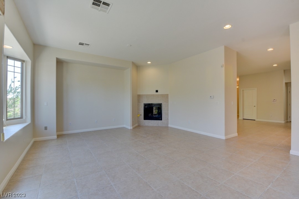 9240 Worsley Park Place - Photo 15