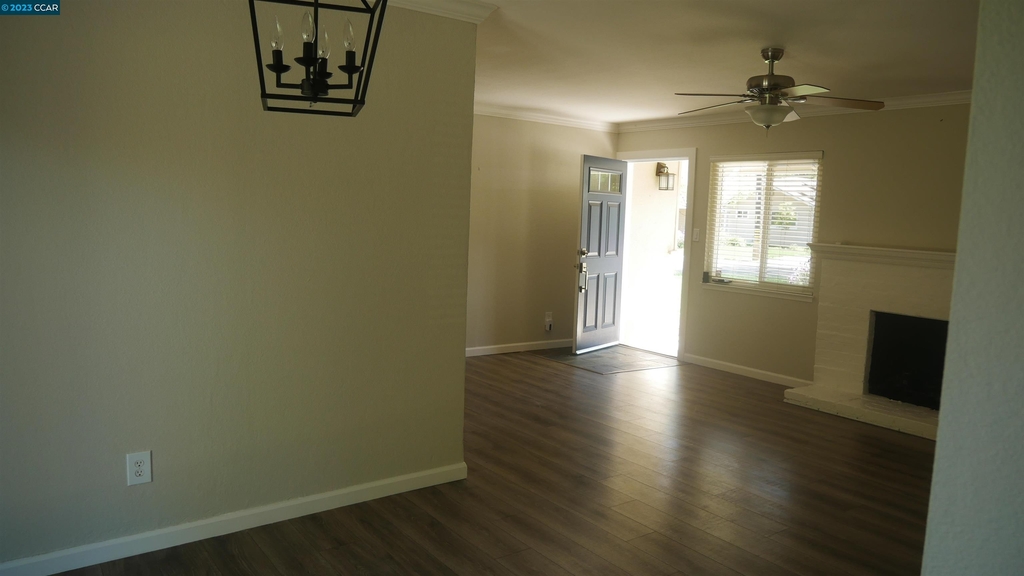 1584 Terry Way - Photo 10