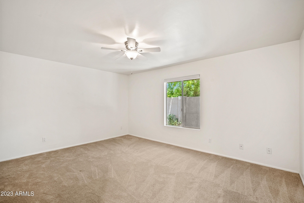 2117 E Pasadena Avenue - Photo 9