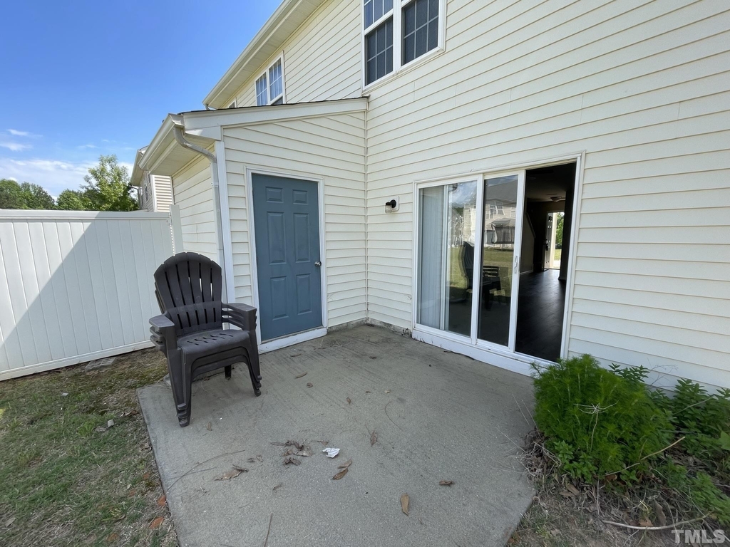 132 Winslow Lane - Photo 1