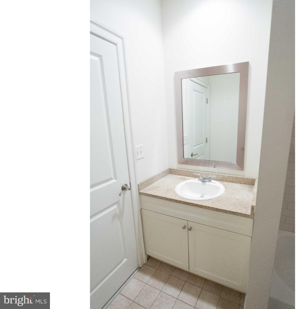 1411 Walnut Street - Photo 18