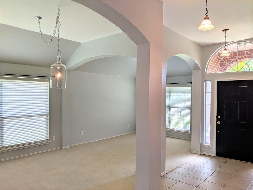 1324 Salinas Drive - Photo 5