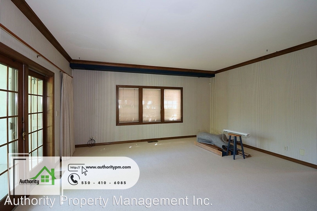 3849 Eagle Parkway - Photo 18