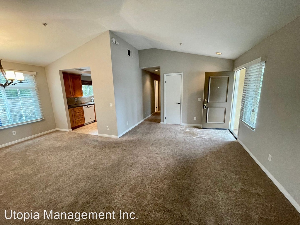 253 Gallery Way - Photo 40