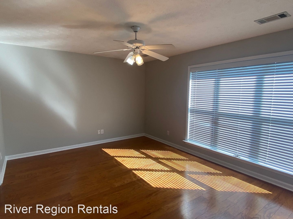4656 Young Point Manor - Photo 26