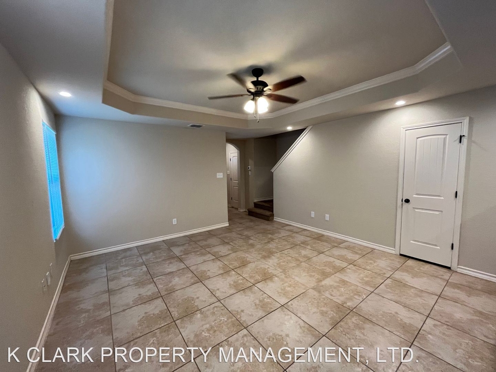 6878 Lakeview Dr #102 - Photo 2