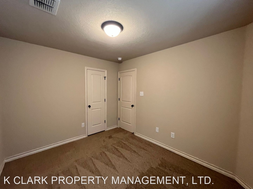 6878 Lakeview Dr #102 - Photo 35