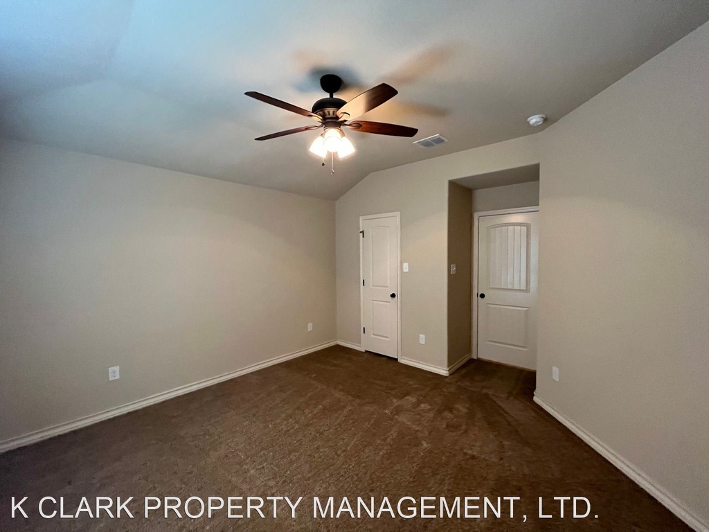 6878 Lakeview Dr #102 - Photo 22