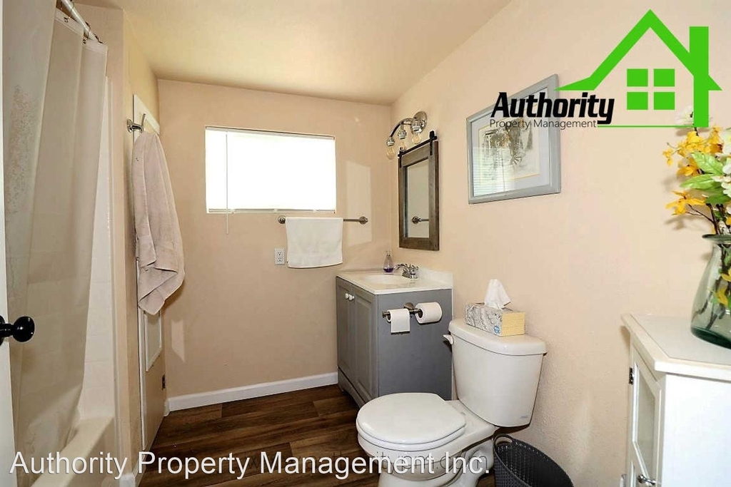 12600 Akrich Street - Photo 16