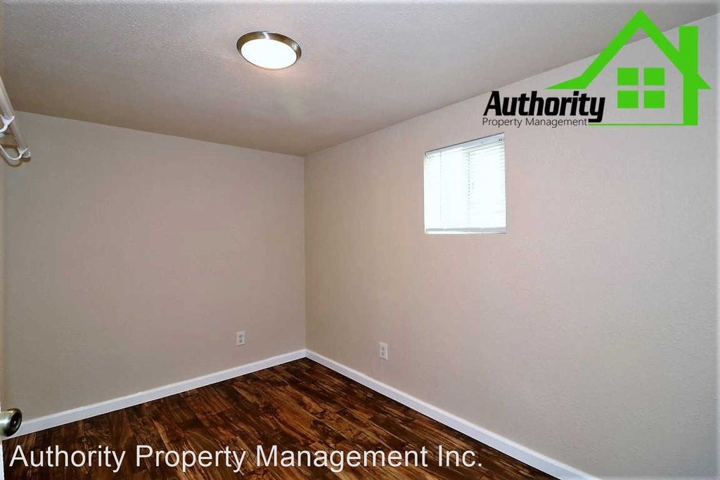 12600 Akrich Street - Photo 13