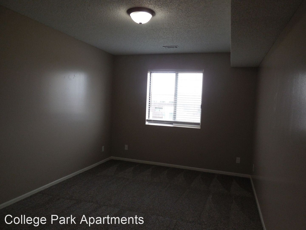 120 College Park Circle - Photo 4