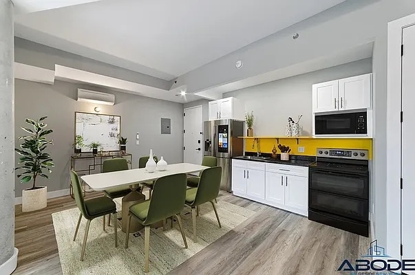 641 East 28th Street - Photo 5