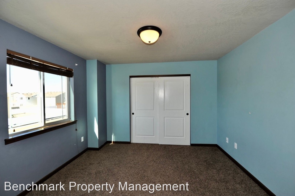 12665 W Moorfield Ave - Photo 20