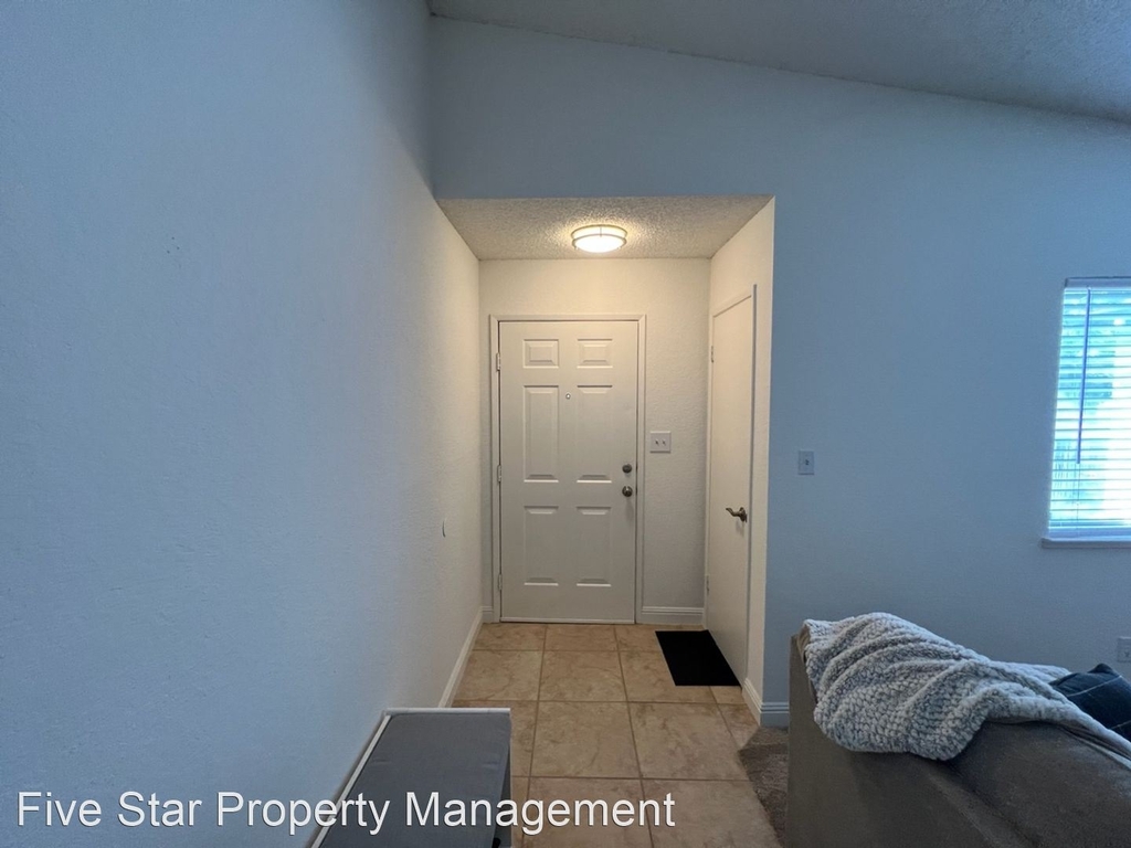 3636 Almeria Dr - Photo 4