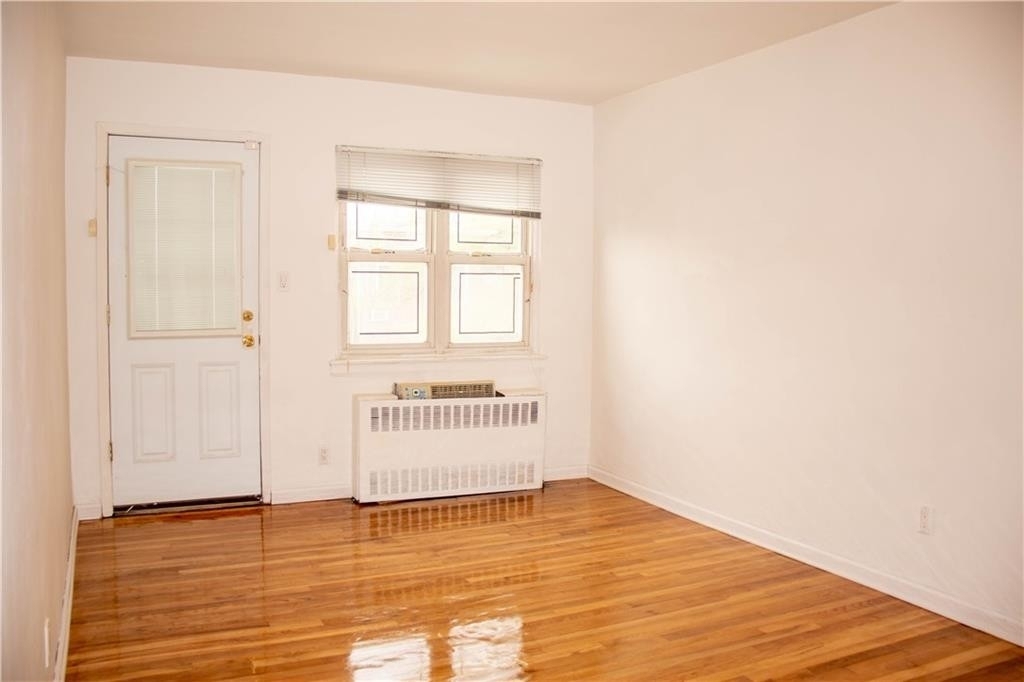 1340 East 86th Street - Photo 7