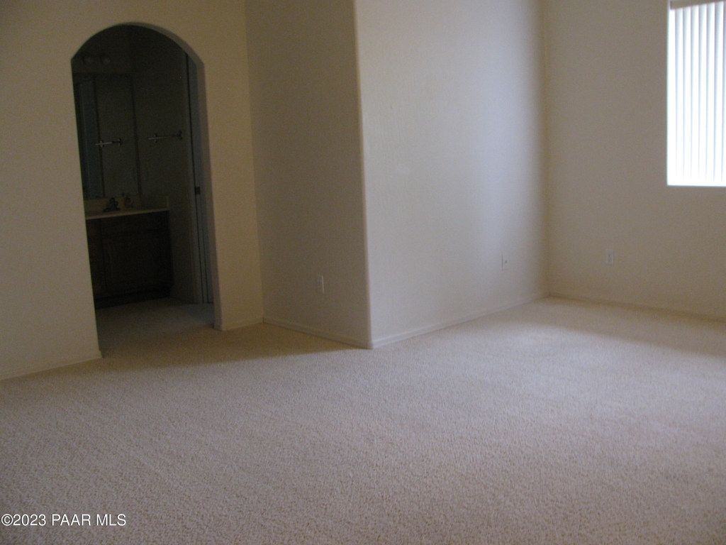 585 S Bradshaw Drive - Photo 6